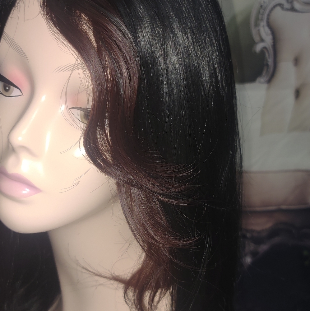 Wig - Picture 2 of 6